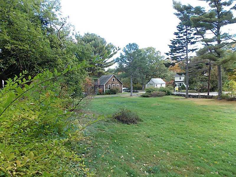 129 Brave Boat Harbor Road Kittery, ME 03905 - Photo 17 of 19 Exterior Front.