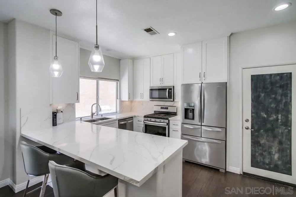 1564 Gold Run Road Chula Vista, CA 91913 - Photo 10 of 32 Gallery Image 10