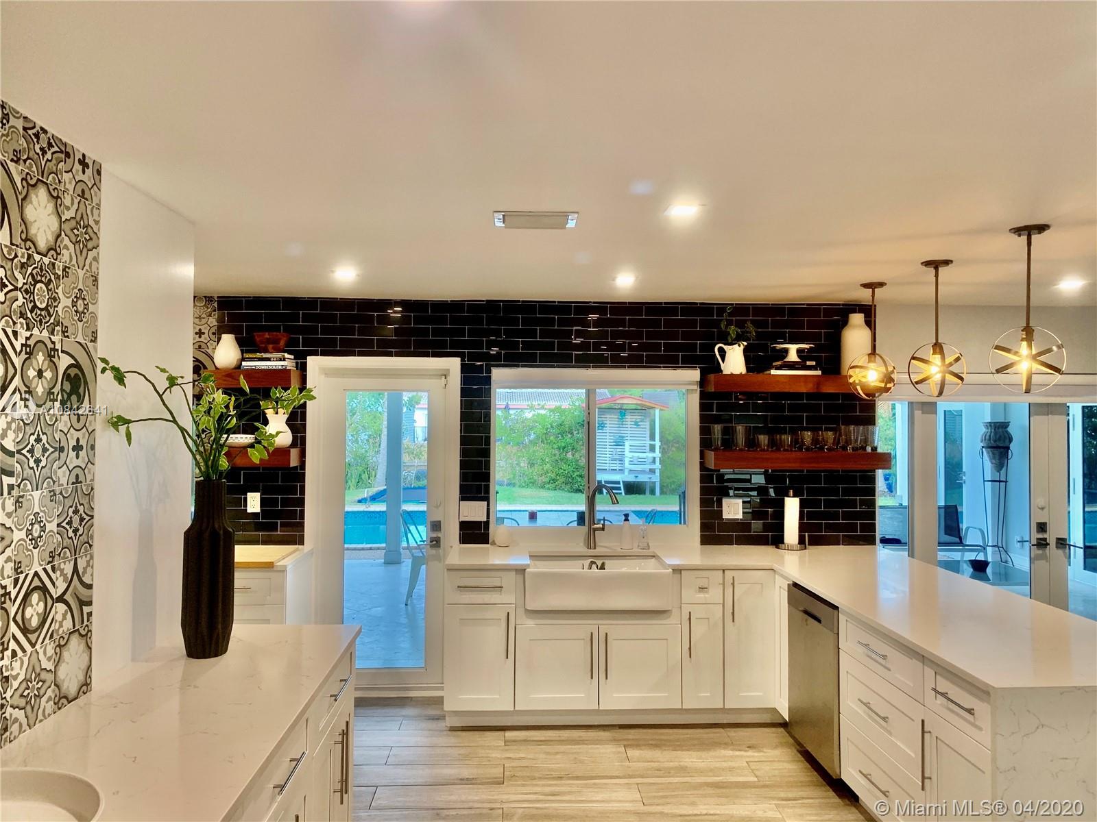 1925 North 38th Avenue Hollywood, FL 33021 - Photo 21 of 27