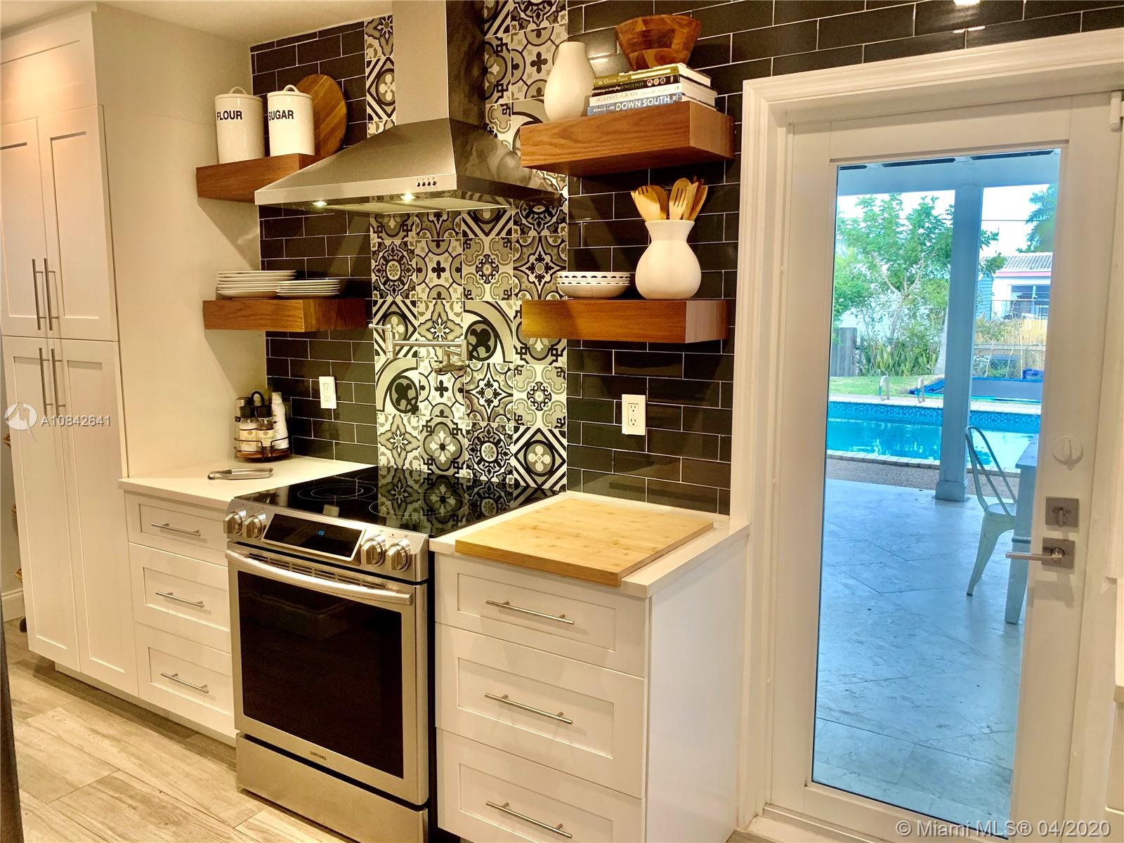 1925 North 38th Avenue Hollywood, FL 33021 - Photo 23 of 27