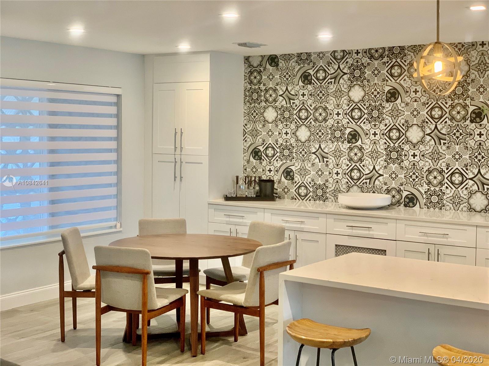 1925 North 38th Avenue Hollywood, FL 33021 - Photo 10 of 27