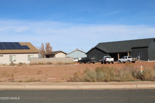 $39,000 | 1966 Round House Drive, Winslow, AZ 86047