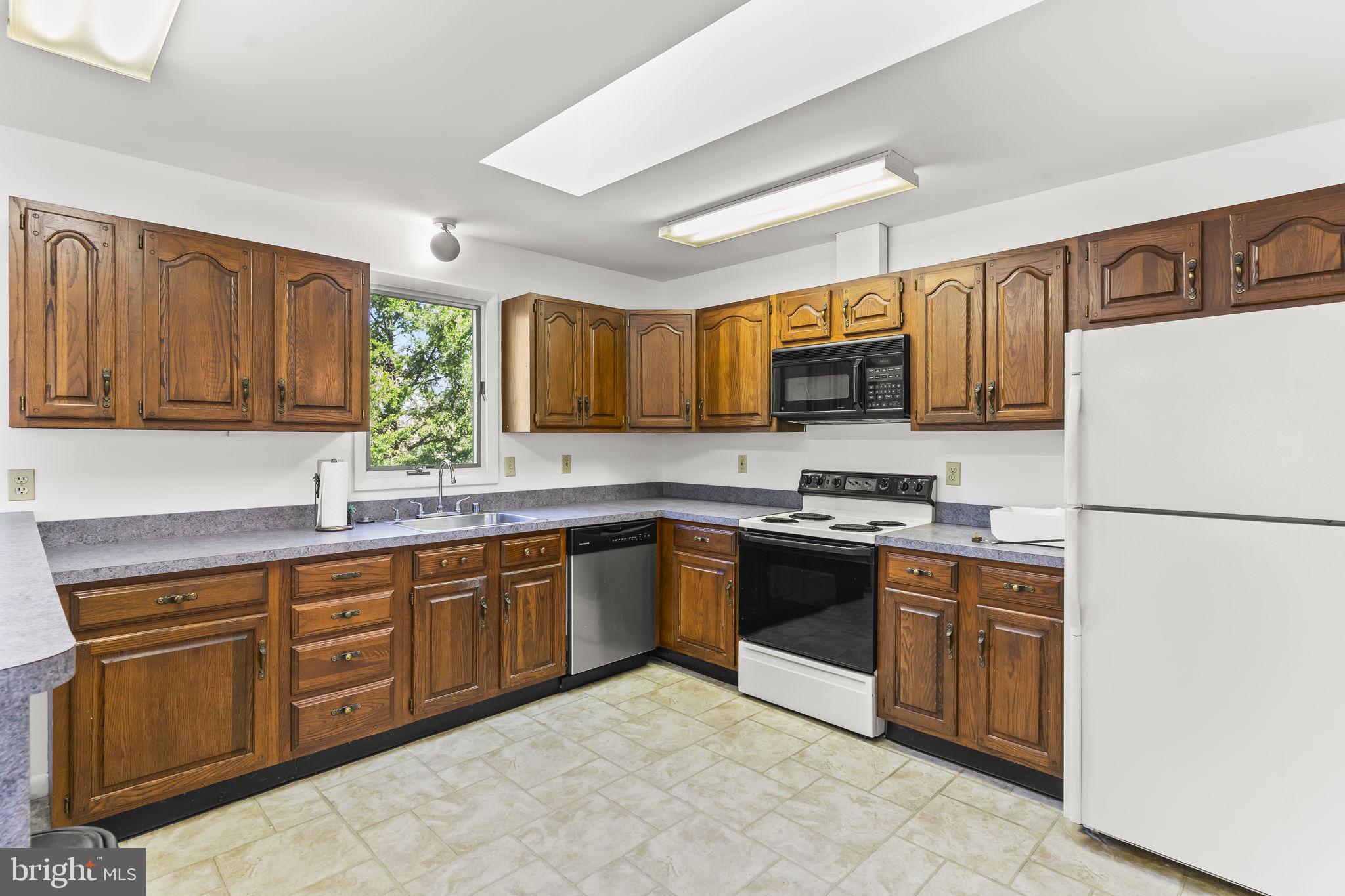 2237 Garrity Road St. Leonard, MD 20685 - Photo 34 of 39 Apartment