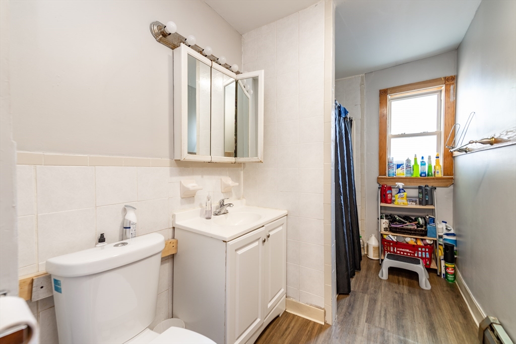 35 Bradshaw Street Boston, MA 02121 - Photo 28 of 32