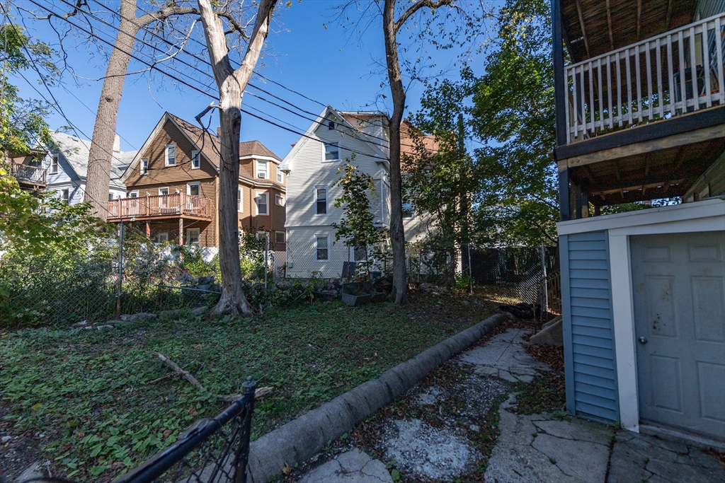 35 Bradshaw Street Boston, MA 02121 - Photo 6 of 32