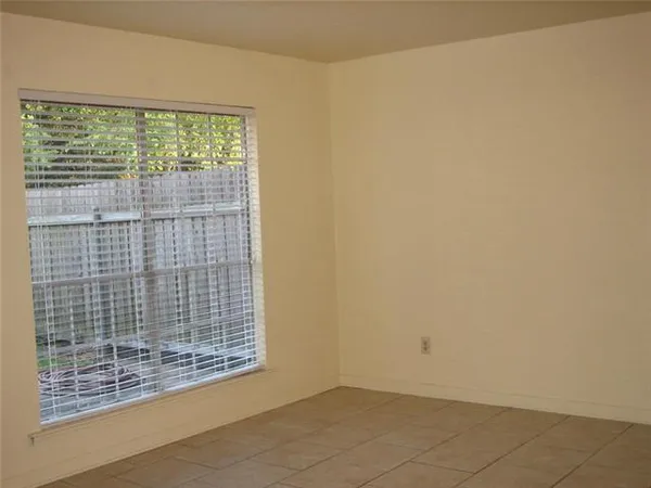 $1,200 | 816 Rue Rochelle, Slidell, LA 70458