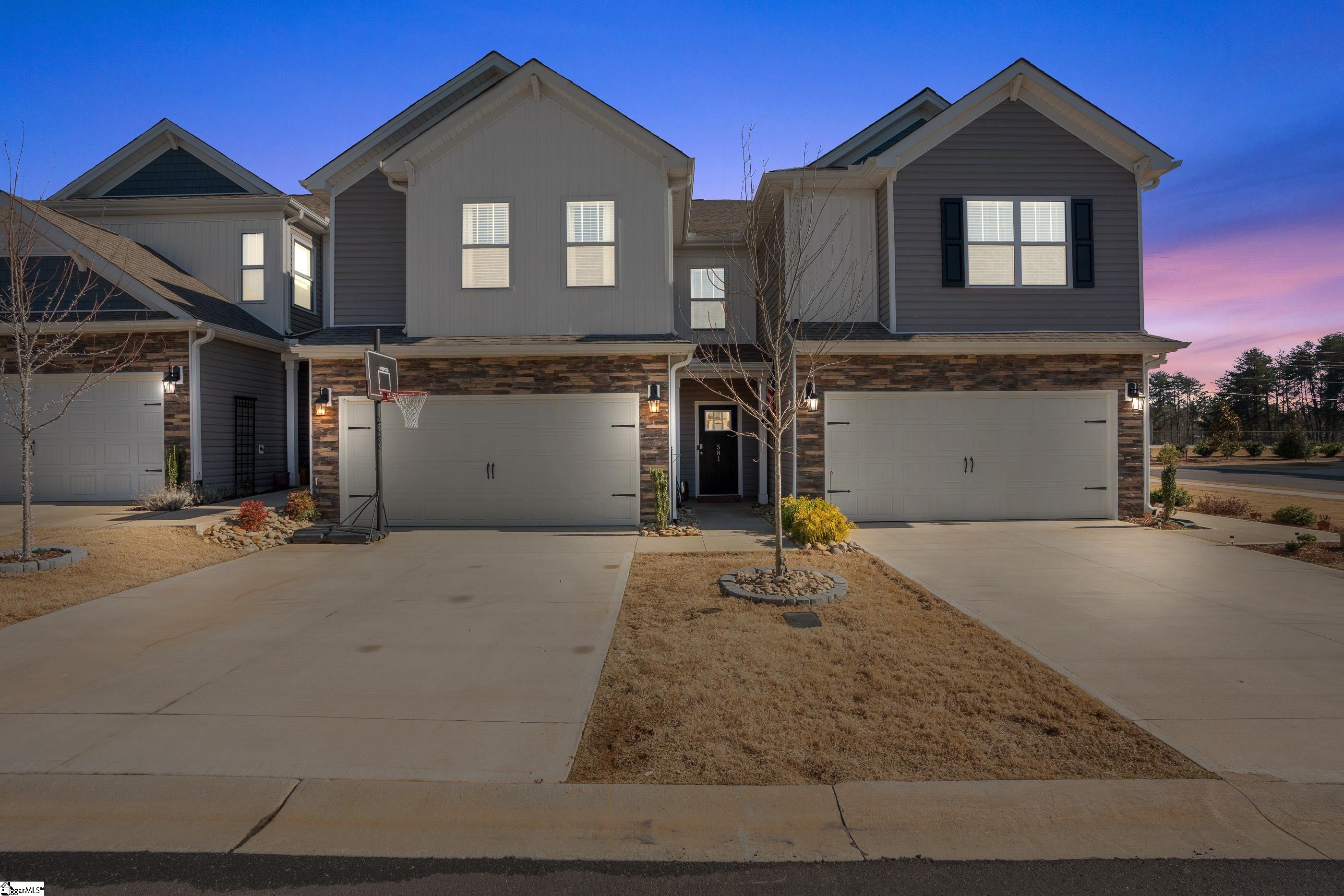 581 Yellow Fox Road Greer, SC 29650 - Photo 3 of 30 Gallery Image 3
