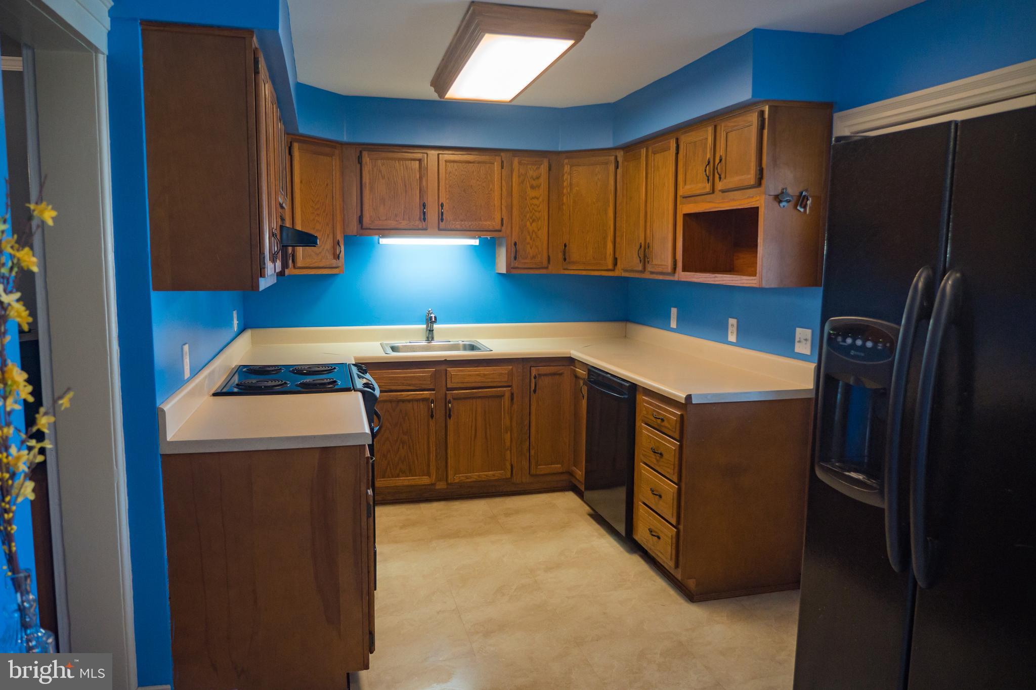 313 Chestnut Street Spring City, PA 19475 - Photo 9 of 25