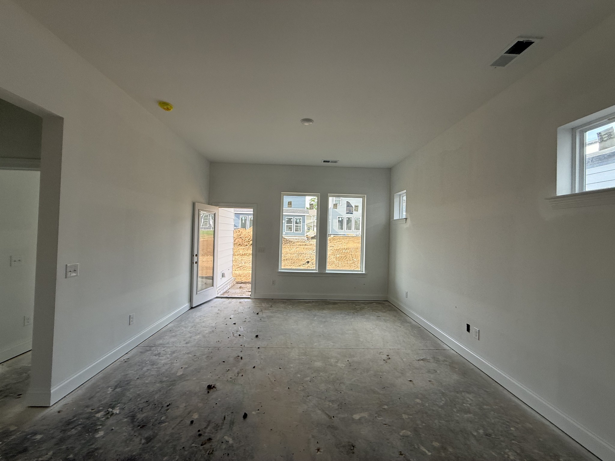 937 Brooklyn Xing Road Gallatin, TN 37066 - Photo 8 of 19