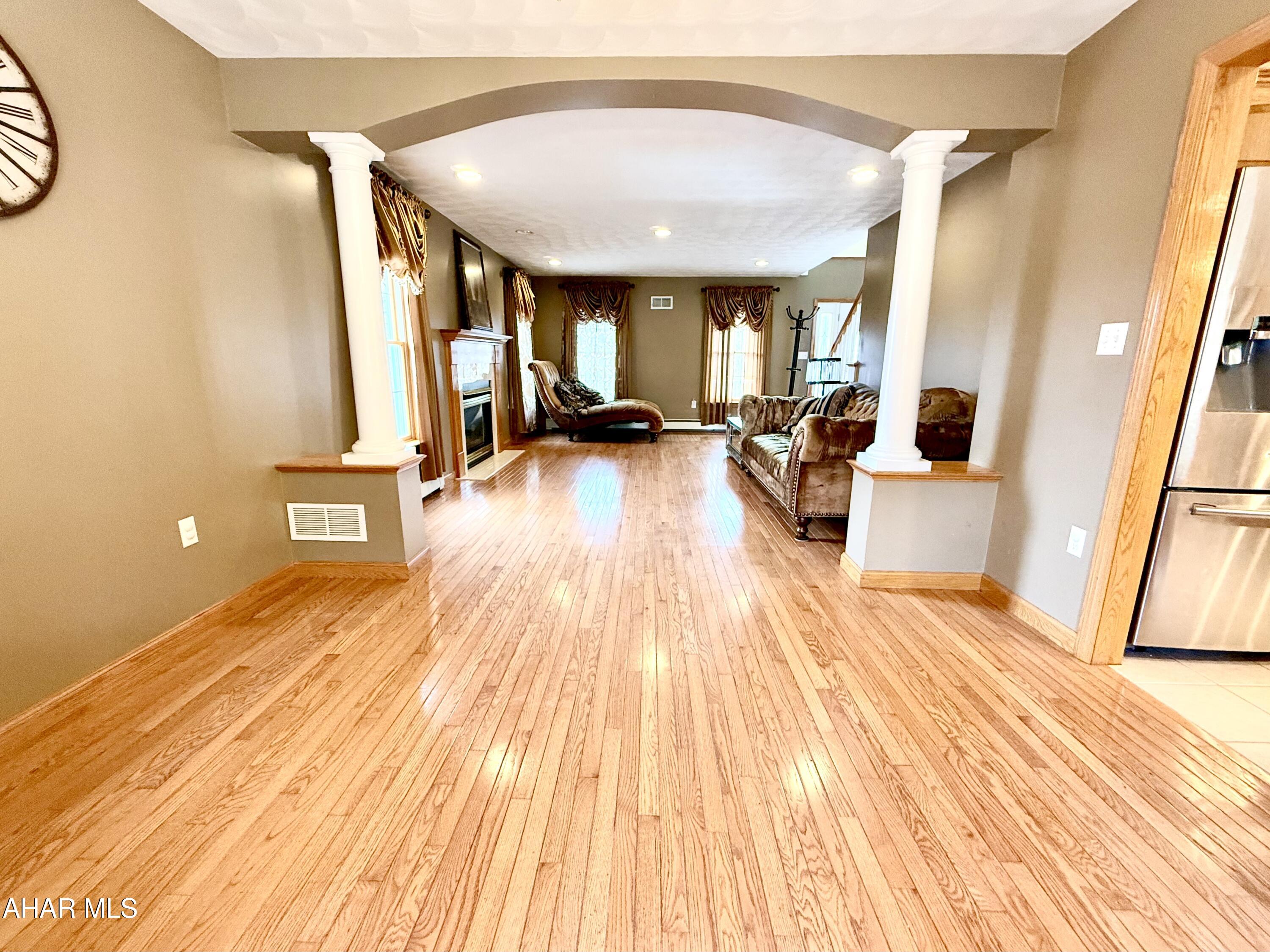 246 Castle Farms Road Altoona, PA 16601 - Photo 10 of 33