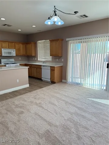 $1,850 | 3912 Stormy Weather Lane, Las Vegas, NV 89122