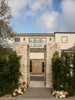 $5,000,000 | 8901 Nottingham Place, La Jolla, CA 92037