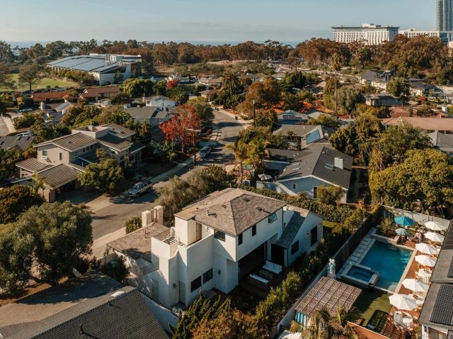 $5,000,000 | 8901 Nottingham Place, La Jolla, CA 92037