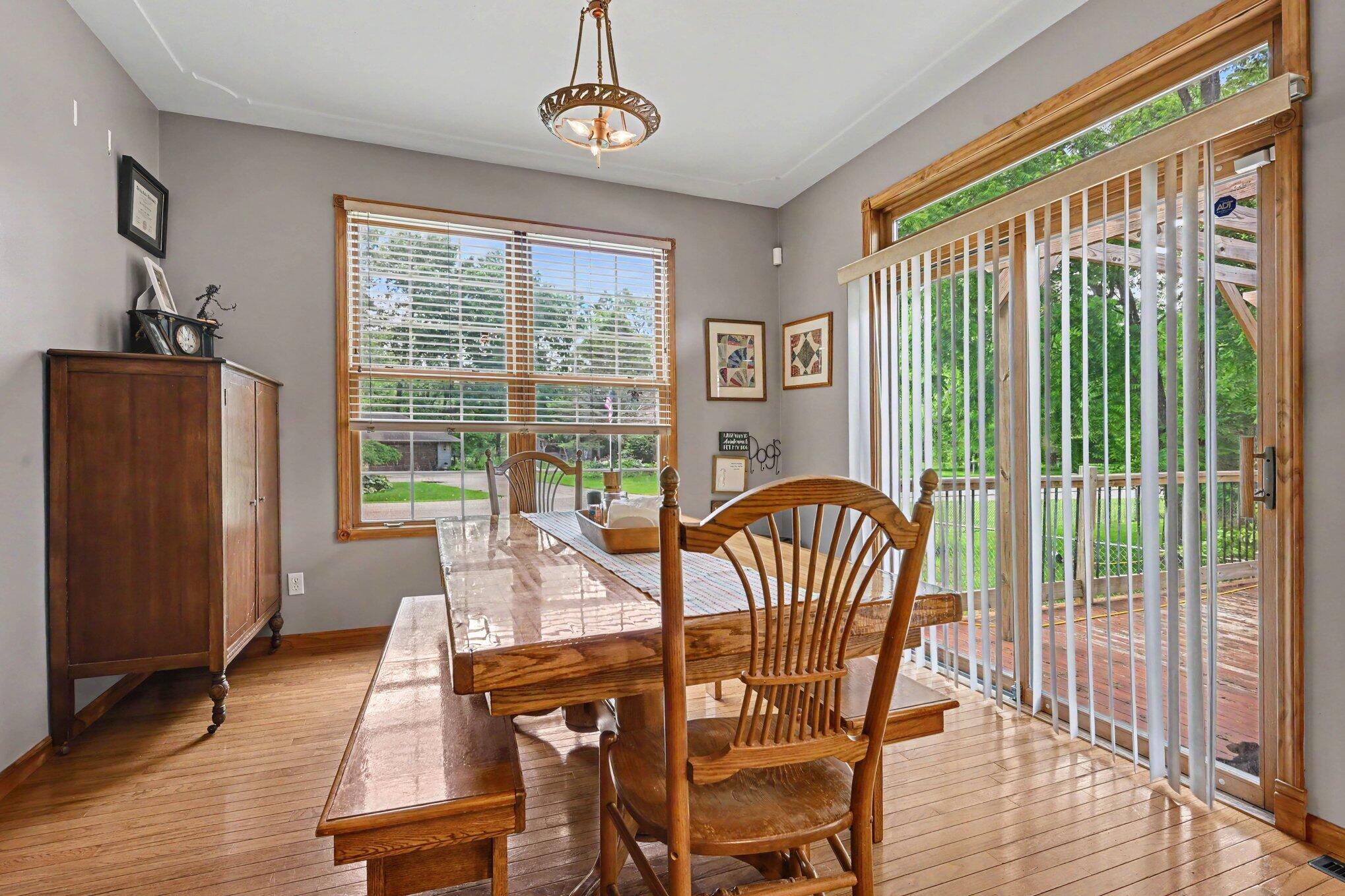 15757 Oakshore Drive Three Rivers, MI 49093 - Photo 5 of 26 005_file_7855