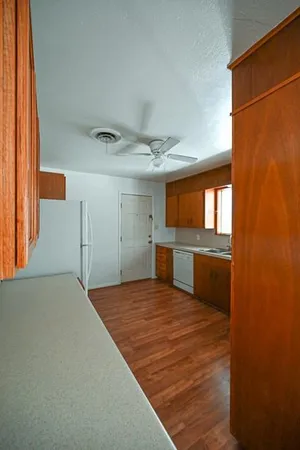 $1,450 | 903 North Lamb Street, Bowie, TX 76230