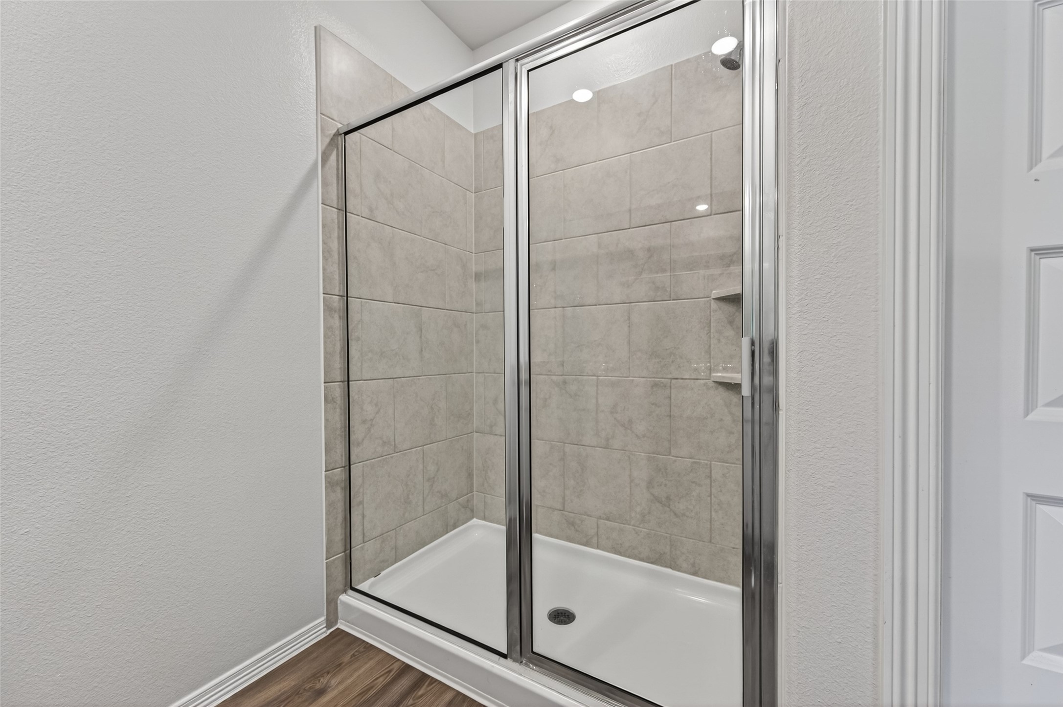 23222 Spring Genesis Lane Katy, TX 77493 - Photo 35 of 43 Another view of your primary shower!