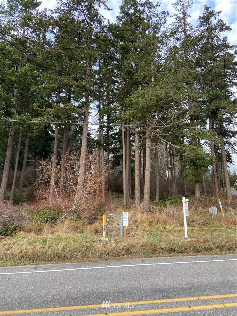 2361 Strawberry Point Road Oak Harbor, WA 98277 - Photo 3 of 8 Gallery Image 3