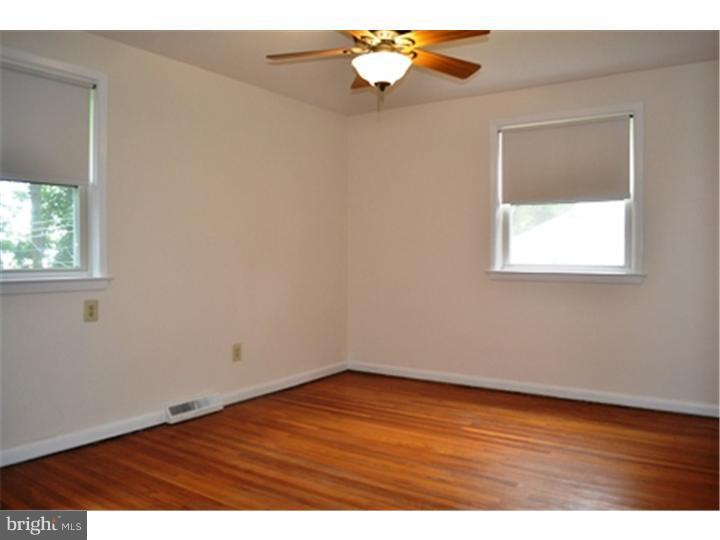 609 Evans Road Springfield, PA 19064 - Photo 11 of 18 Bedroom 2