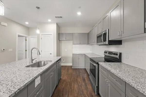 $2,300 | 3413 Aaron Way, Argyle, TX 76226