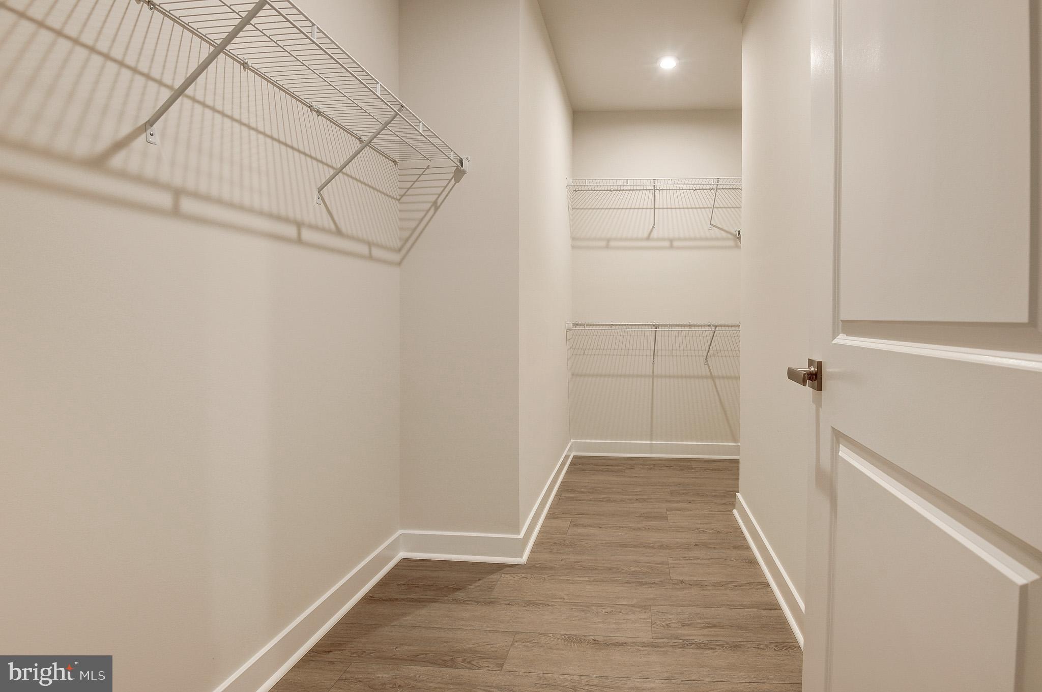 4395 Peach Lily Lane, Unit 304 Chantilly, VA 20151 - Photo 19 of 36 a view of a hallway