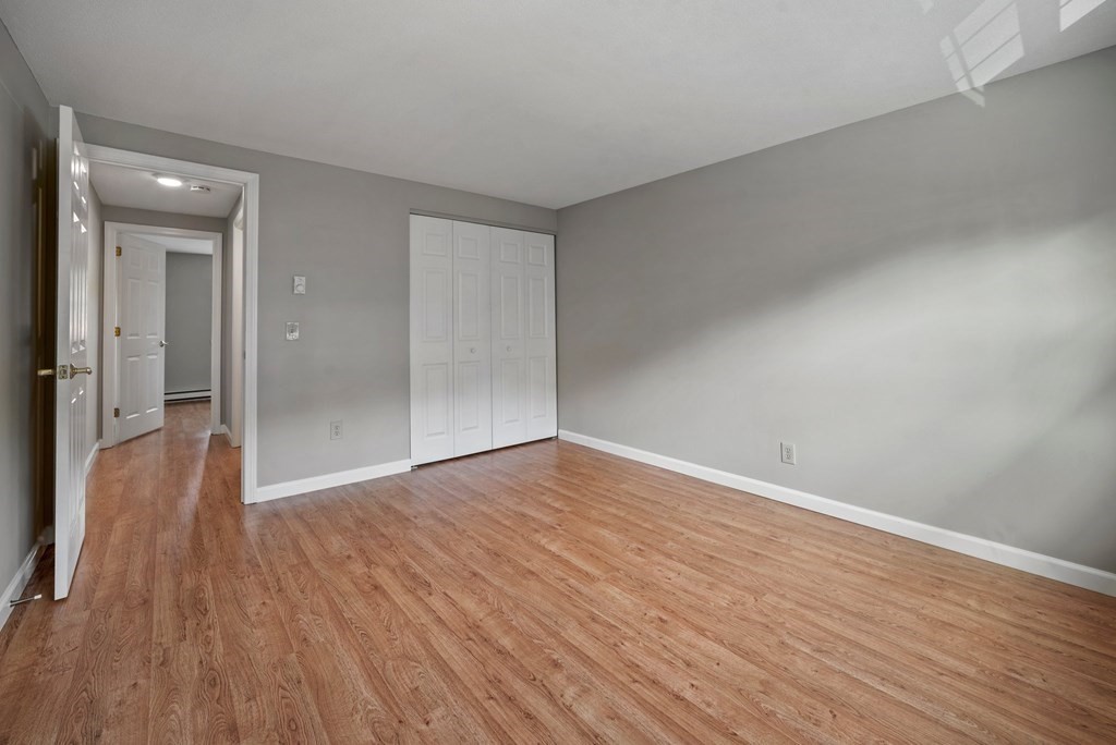 7 Maple Crest Circle, Unit F Holyoke, MA 01040 - Photo 19 of 29