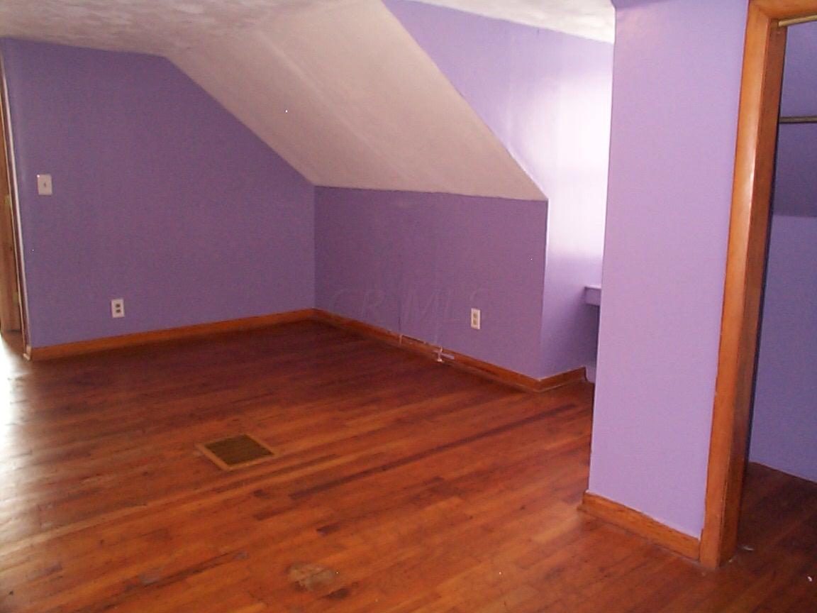 2575 Agler Road Columbus, OH 43211 - Photo 12 of 26 Gallery Image 12