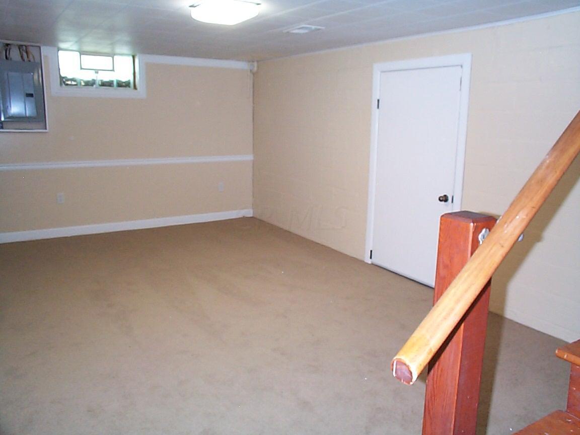 2575 Agler Road Columbus, OH 43211 - Photo 17 of 26 Gallery Image 17