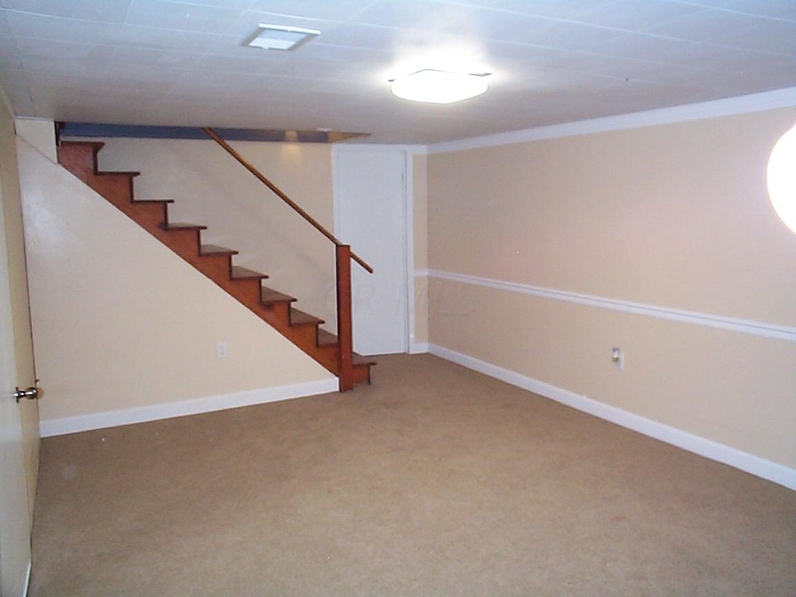 2575 Agler Road Columbus, OH 43211 - Photo 18 of 26 Gallery Image 18