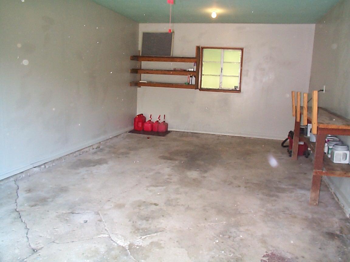 2575 Agler Road Columbus, OH 43211 - Photo 21 of 26 Gallery Image 21