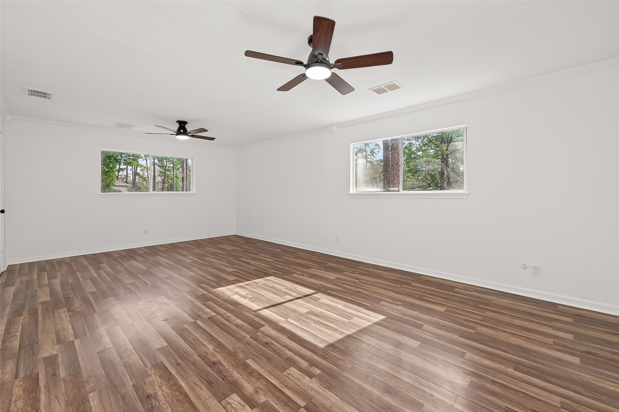 6211 Allentown Drive Spring, TX 77389 - Photo 29 of 39 Primary Bedroom Upstairs