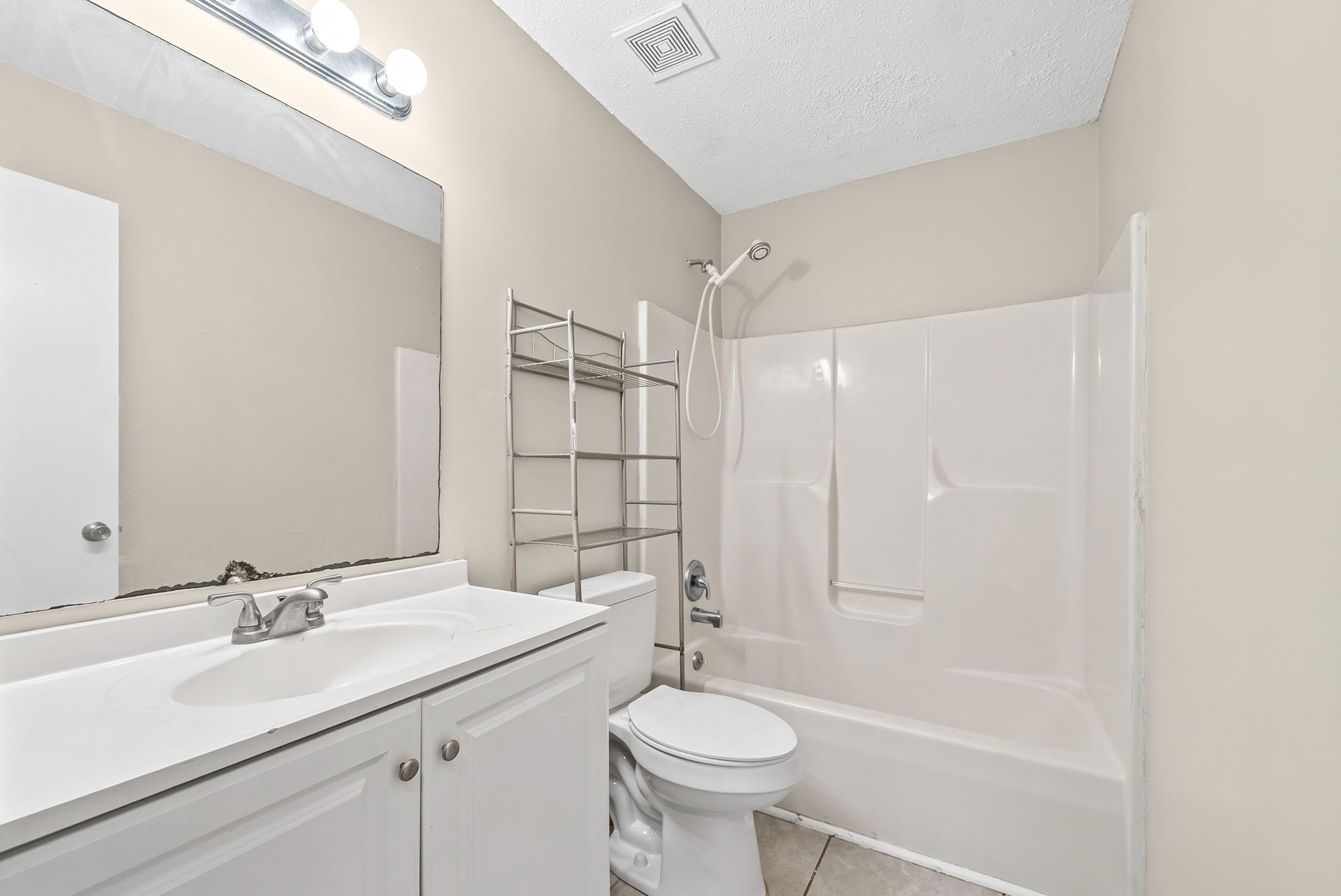 135 E Street Clarksville, TN 37042 - Photo 11 of 23