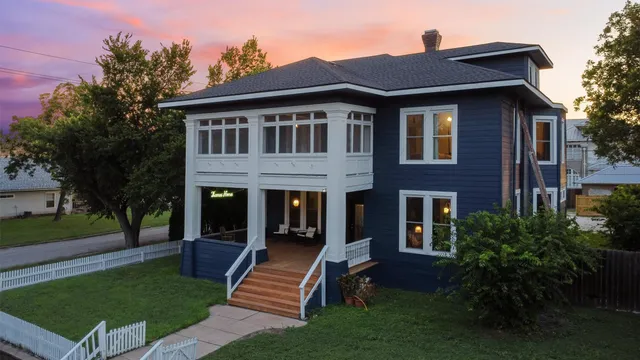 $725,000 | 501 Branch Street, Taylor, TX 76574