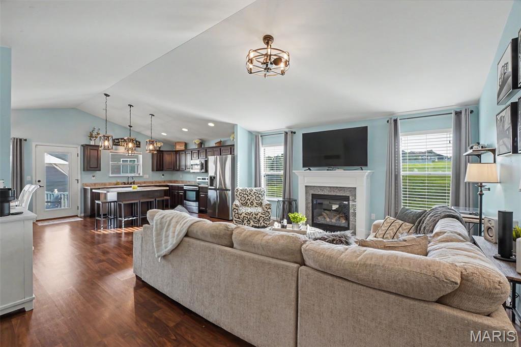 501 Micah's Way Columbia, IL 62236 - Photo 5 of 42