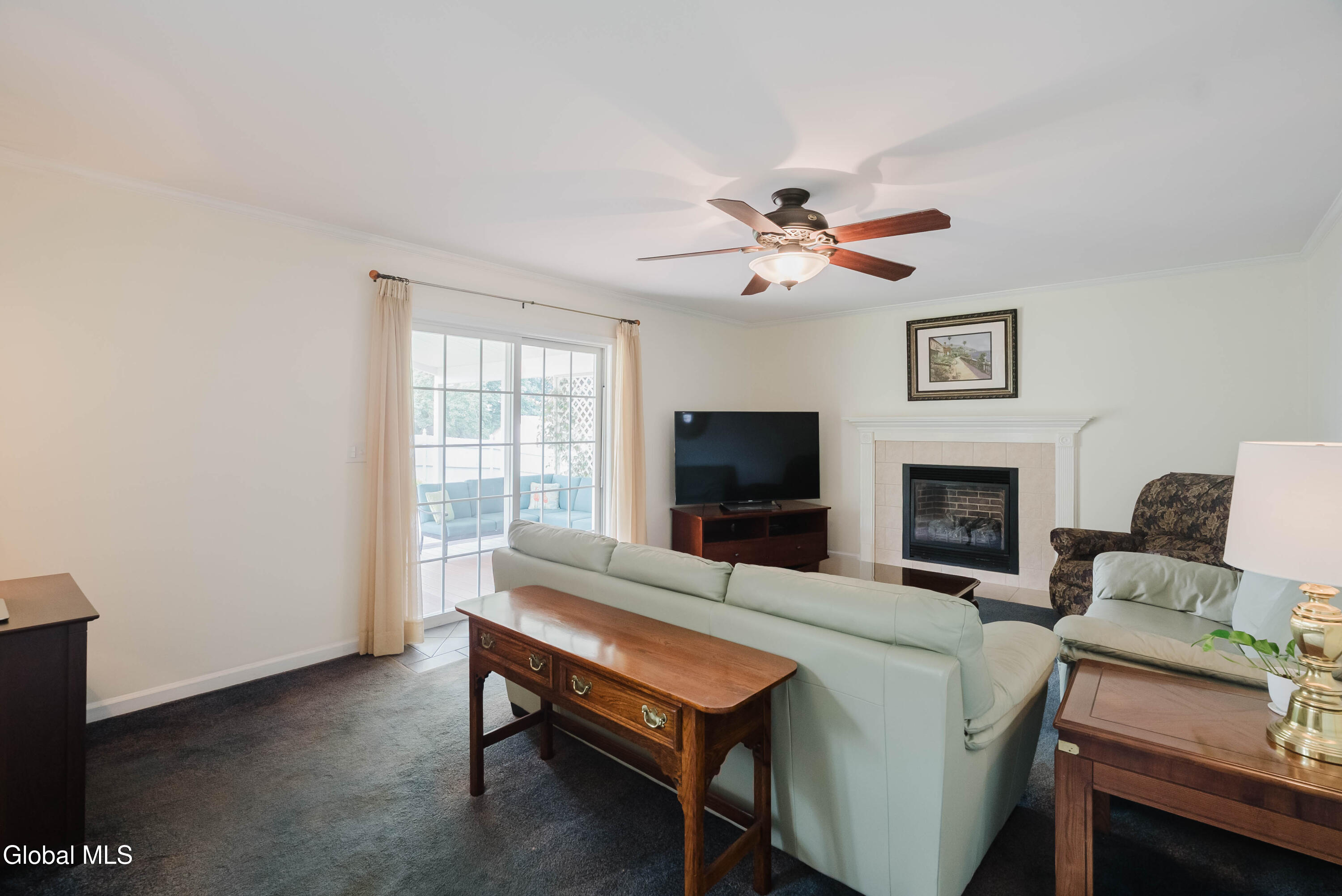 98 Miller Road Colonie, NY 12110 - Photo 13 of 43 14