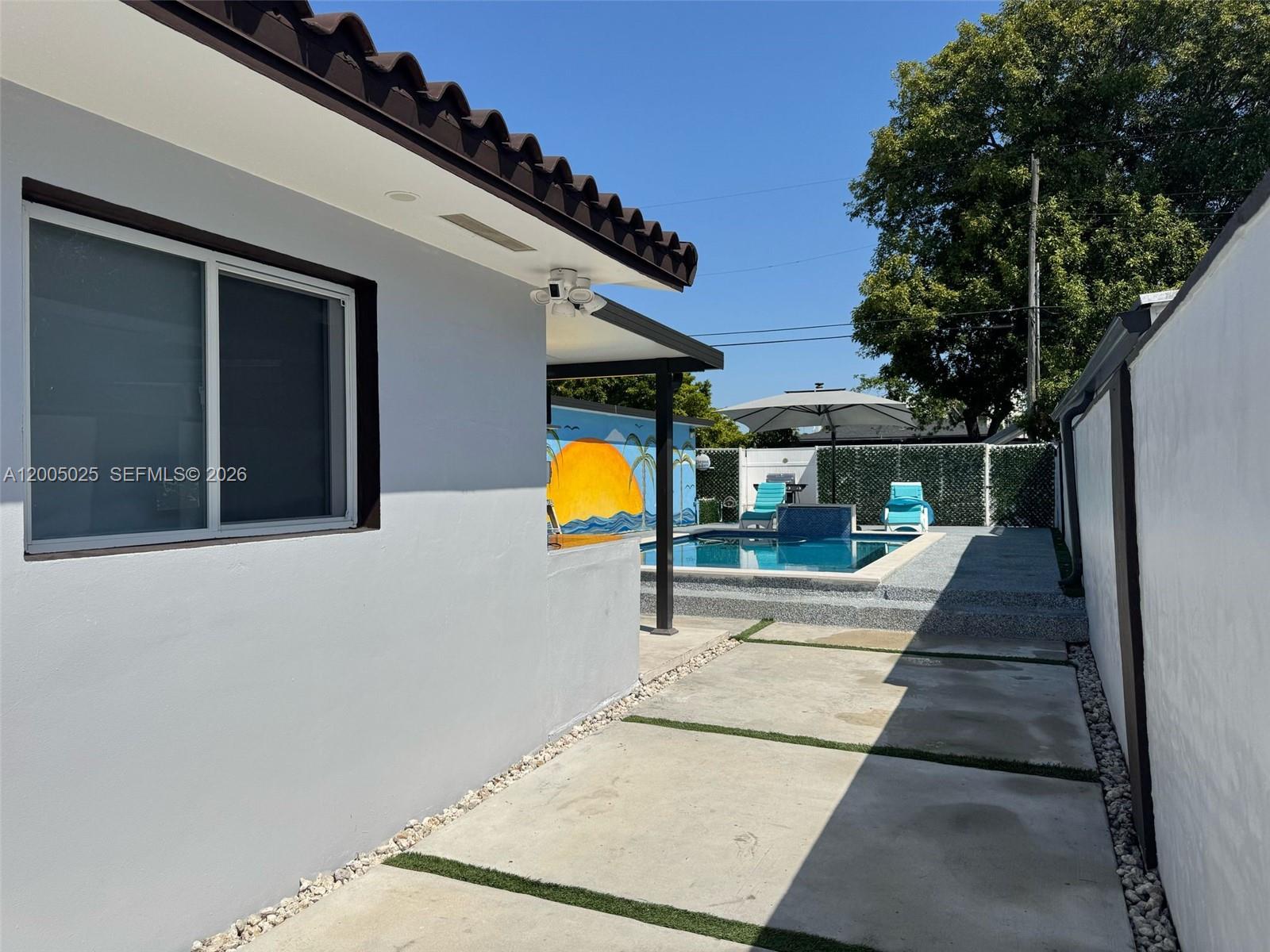 729 East 23rd Street Hialeah, FL 33013 - Photo 17 of 25