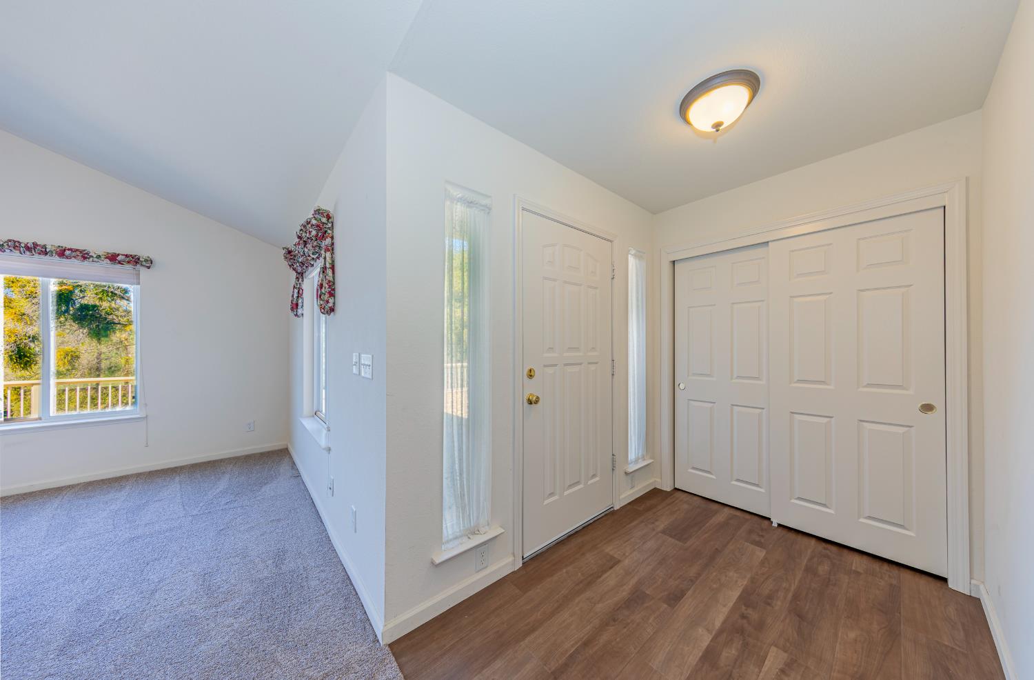 33322 Lucky Ridge Place Coarsegold, CA 93614 - Photo 8 of 54 Gallery Image 8