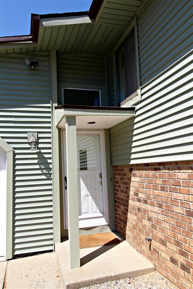 6333 Elms Road Flushing, MI 48433 - Photo 2 of 24 21443797-1.JPG