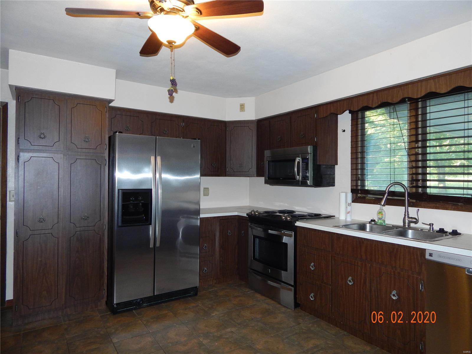 1052 Bluff Road Prairie du Rocher, IL 62277 - Photo 17 of 56