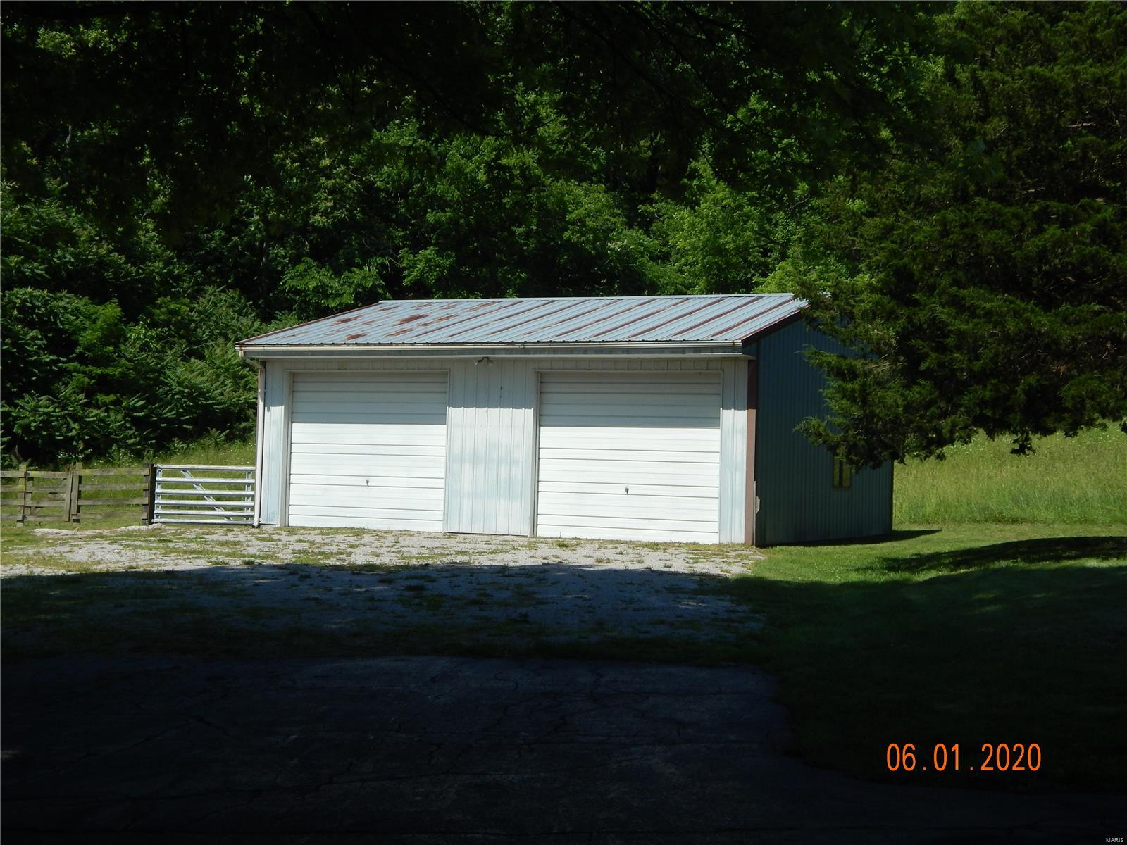 1052 Bluff Road Prairie du Rocher, IL 62277 - Photo 8 of 56