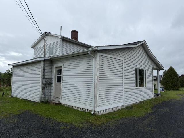 586 Main Street Madawaska, ME 04756 - Photo 3 of 27 586 Main St Madawaska June pics (8)