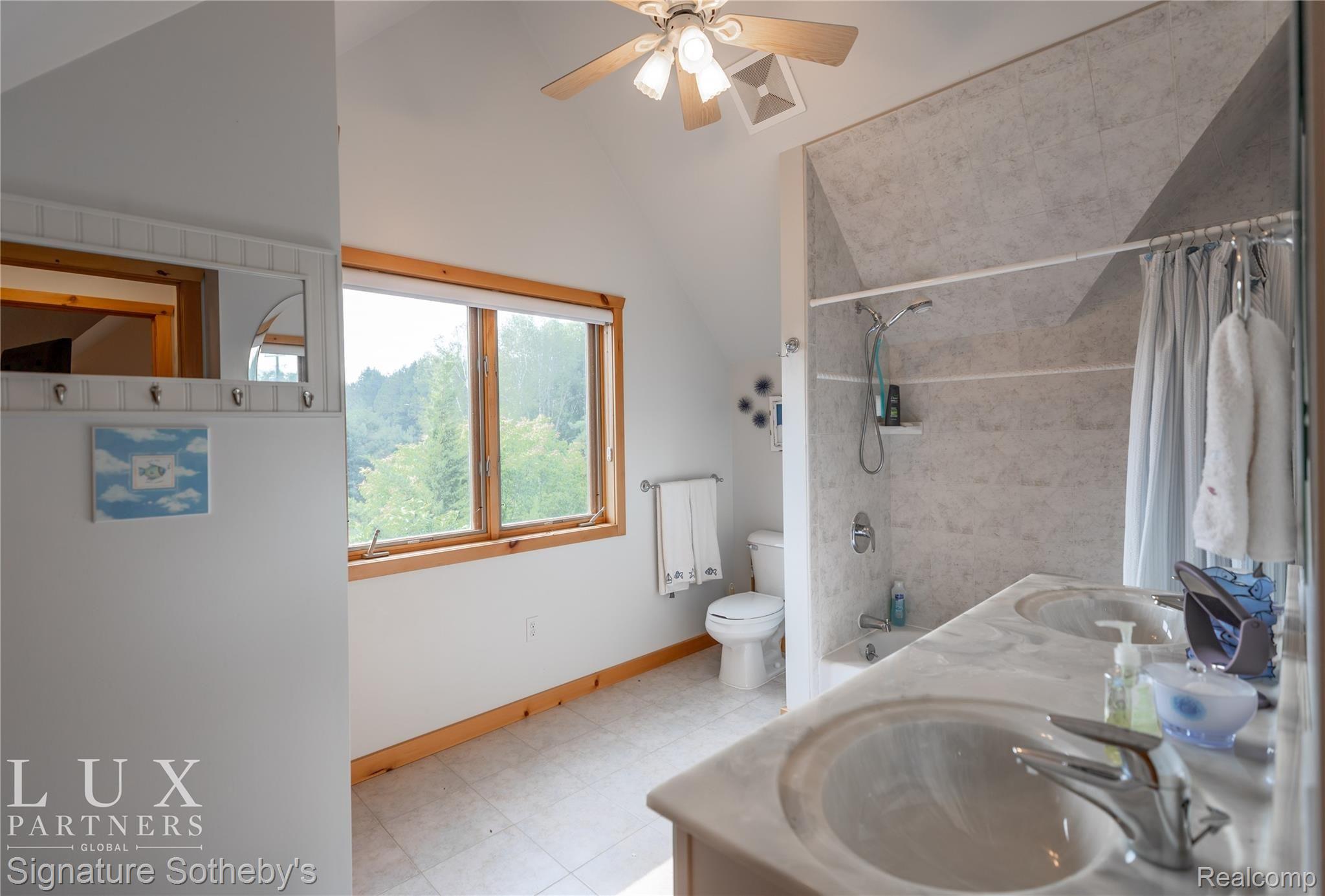 3725 South Lake Shore Road Harbor Beach, MI 48441 - Photo 18 of 29 1 (17 of 26).jpg