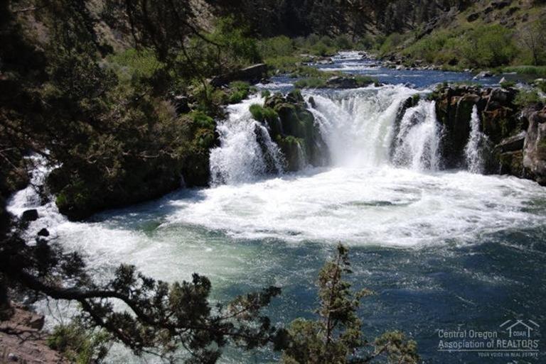 5070 Southwest Badger Road Terrebonne, OR 97760 - Photo 16 of 22 Steelhead falls is just one of several g