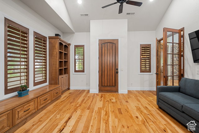 1019 South 900 East St. George, UT 84790 - Photo 41 of 87