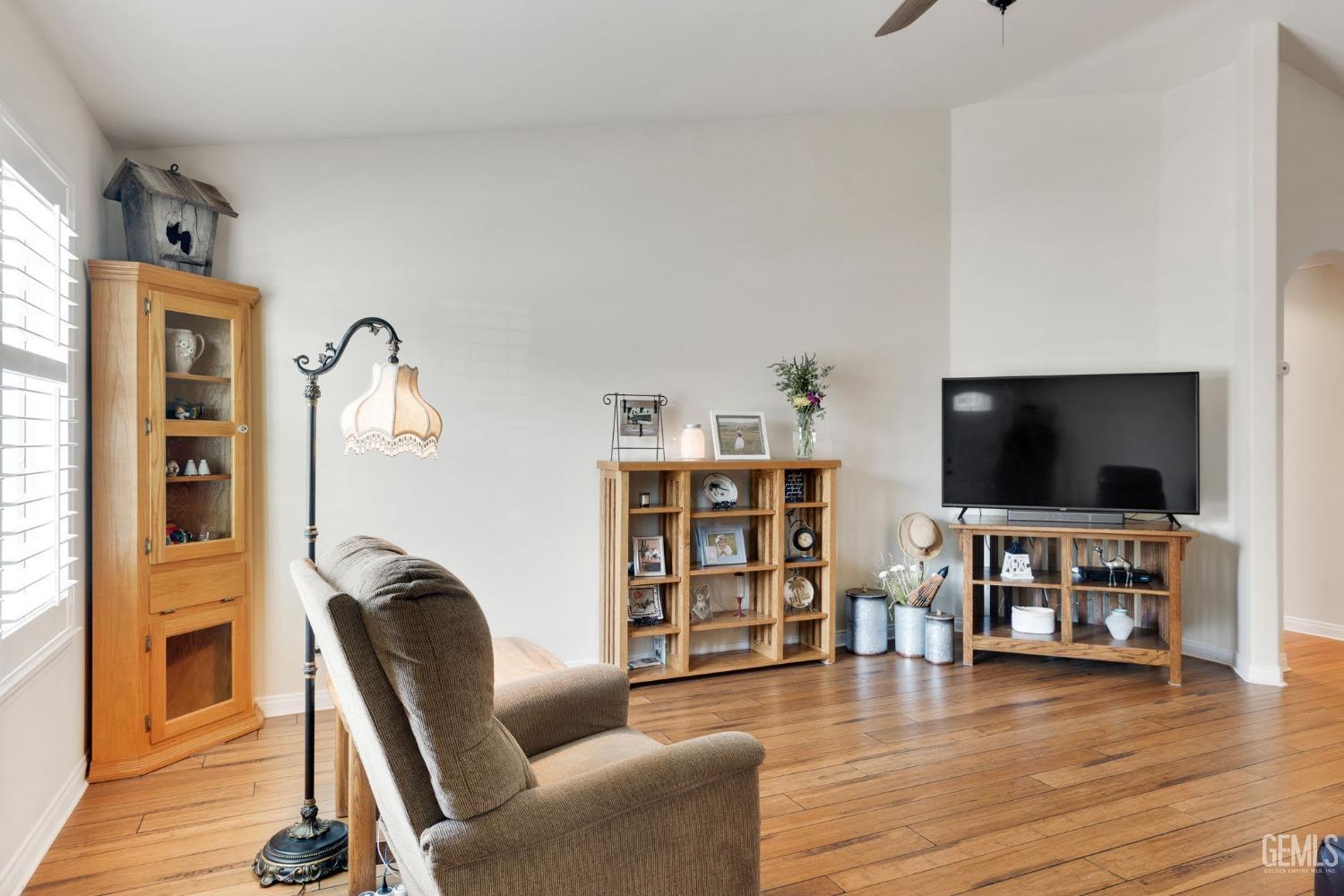 Undisclosed Address Taft, CA 93268 - Photo 19 of 60 a living room with furniture and a flat screen tv