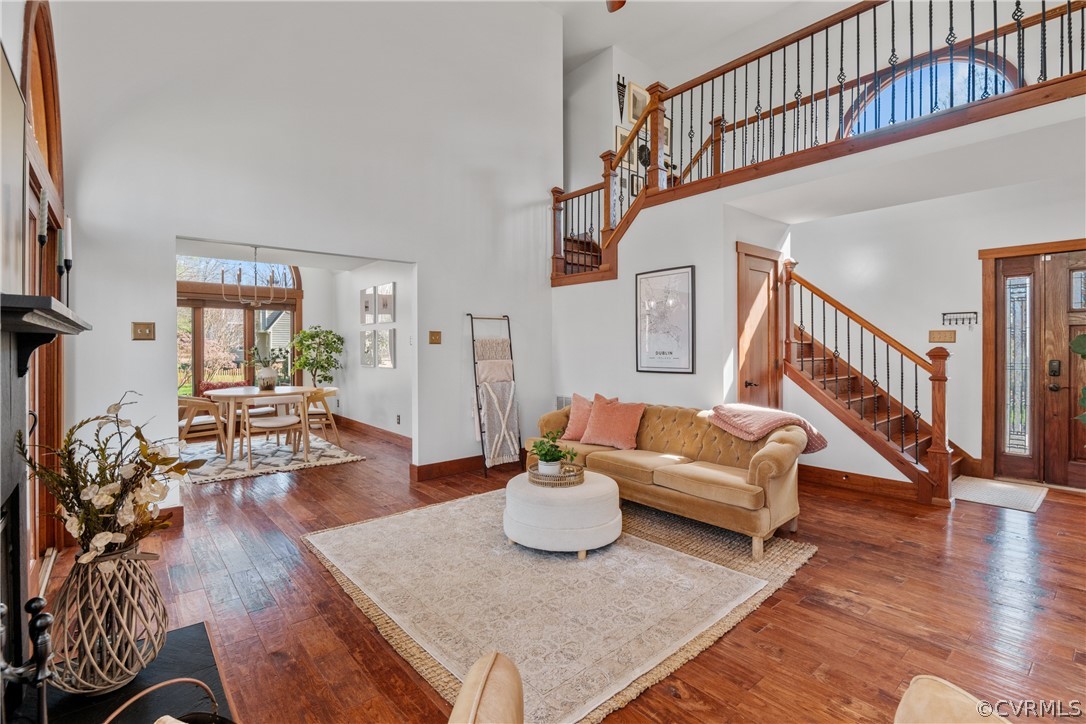 6218 Willow Glen Road Midlothian, VA 23112 - Photo 6 of 45 a living room with furniture and a wooden floor