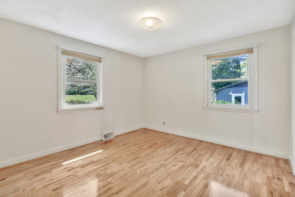 1605 Belhaven Road Anderson, SC 29621 - Photo 12 of 31