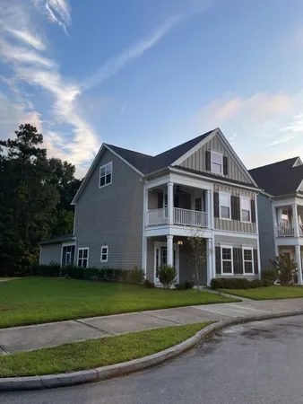 $2,750 | 430 Forsythia Avenue, Summerville, SC 29483