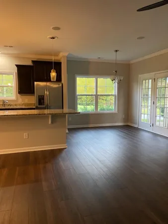 $2,750 | 430 Forsythia Avenue, Summerville, SC 29483