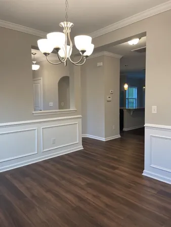 $2,750 | 430 Forsythia Avenue, Summerville, SC 29483