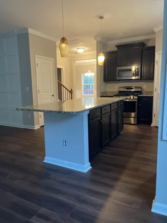 $2,750 | 430 Forsythia Avenue, Summerville, SC 29483